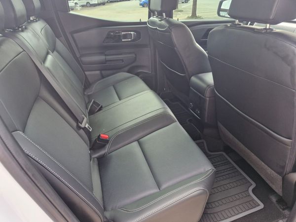 2025-Mitsubishi-Triton-24-Di-Dc-Xtreme-4x4-Auto-Double-Cab image:10