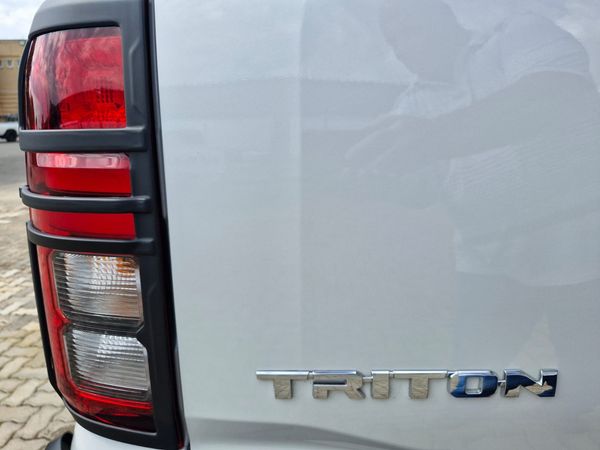 2025-Mitsubishi-Triton-24-Di-Dc-Xtreme-4x4-Auto-Double-Cab image:13
