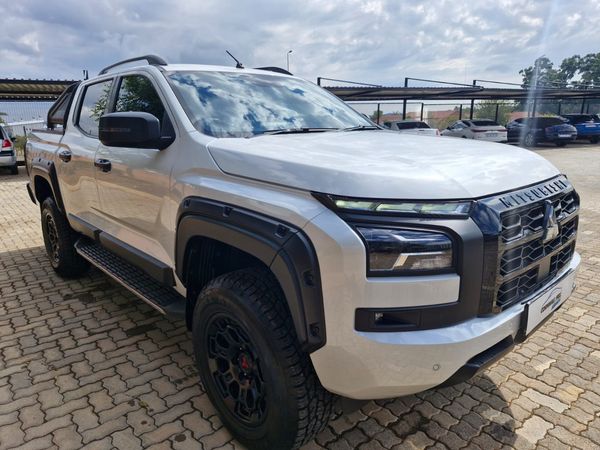 2025-Mitsubishi-Triton-24-Di-Dc-Xtreme-4x4-Auto-Double-Cab image:5