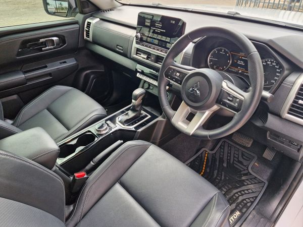 2025-Mitsubishi-Triton-24-Di-Dc-Xtreme-4x4-Auto-Double-Cab image:8