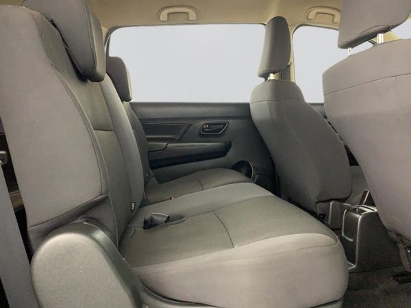 2025-Suzuki-Ertiga-15-GA image:13