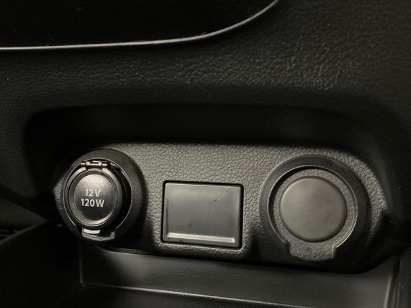 2025-Suzuki-Ertiga-15-GA image:14