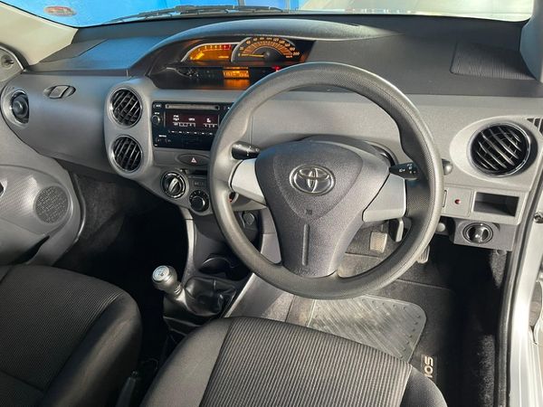 2020-Toyota-Etios-15-XS image:3