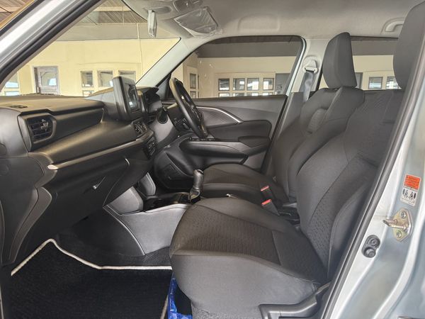 2026-Suzuki-Swift-12-GL image:13