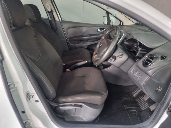 2020-Renault-Clio-IV-900T-Authentique-5-dr-66kW image:11