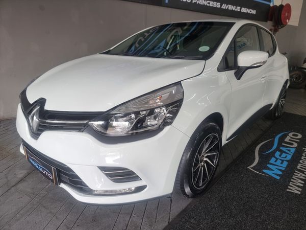 2020-Renault-Clio-IV-900T-Authentique-5-dr-66kW image:2