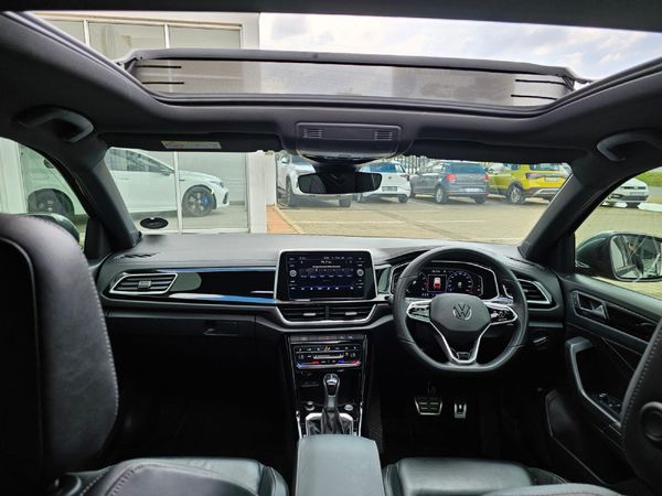 2023-Volkswagen-T-Roc-20-TSI-4M-R-Line-Auto image:14