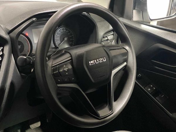 2025-Isuzu-D-Max-19-DDI-HR-L-4x4-Single-Cab image:14