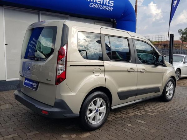 2015-Ford-Tourneo-Connect-10-Trend-SWB image:3