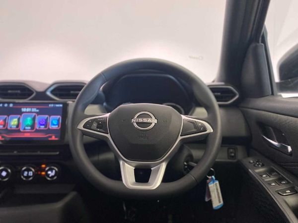 2026-Nissan-Magnite-10-Visia image:14