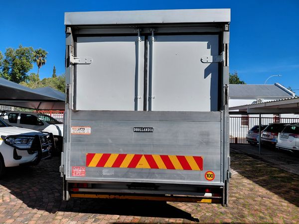 2022-Isuzu-NQR-VANBODY-with-taillift image:4