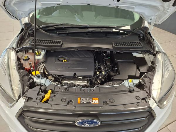 2018-Ford-Kuga-15-EcoBoost-Ambiente image:12
