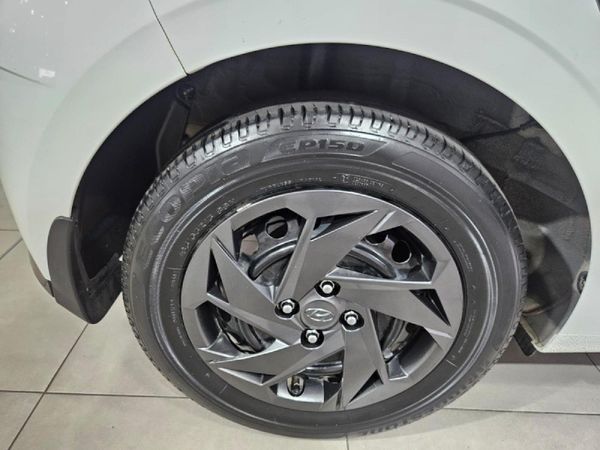 2023-Hyundai-i20-12-Motion image:2