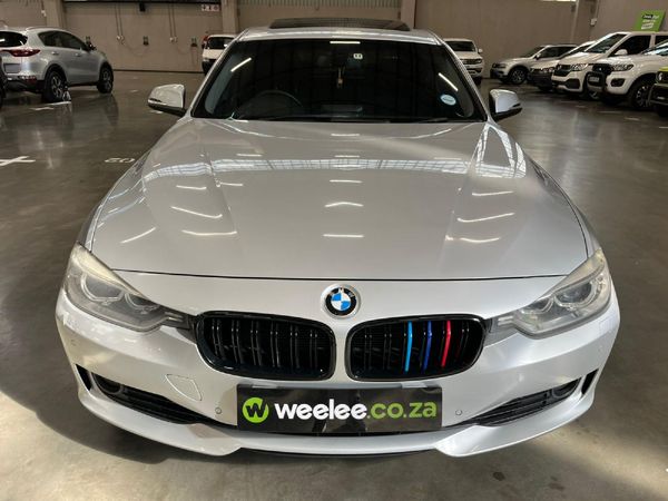 2014-BMW-3-Series-320i-Modern-Auto image:7