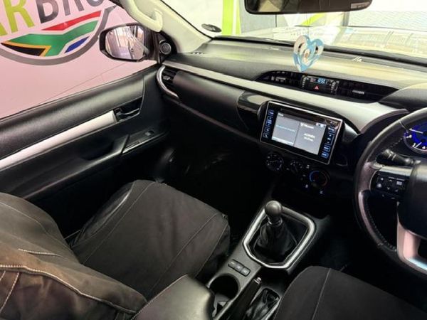 2018-Toyota-Hilux-28-GD-6-Raised-Body-Raider-Extended-Cab image:15
