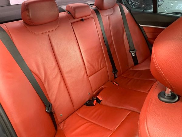 2018-BMW-3-Series-320d-M-Sport-Auto image:10