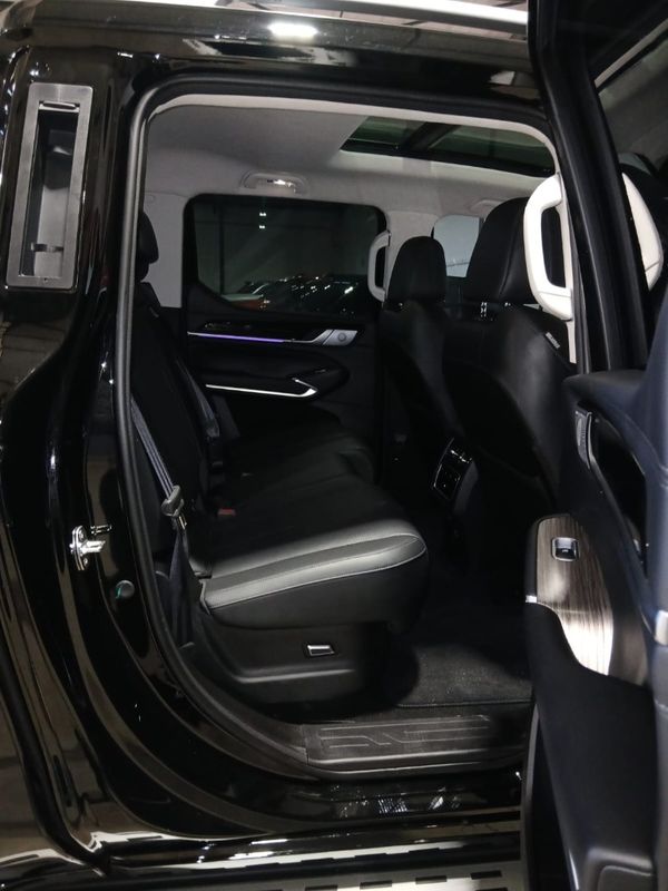 2025-GWM-P500-20T-HEV-Ultra-Luxury-4x4 image:10