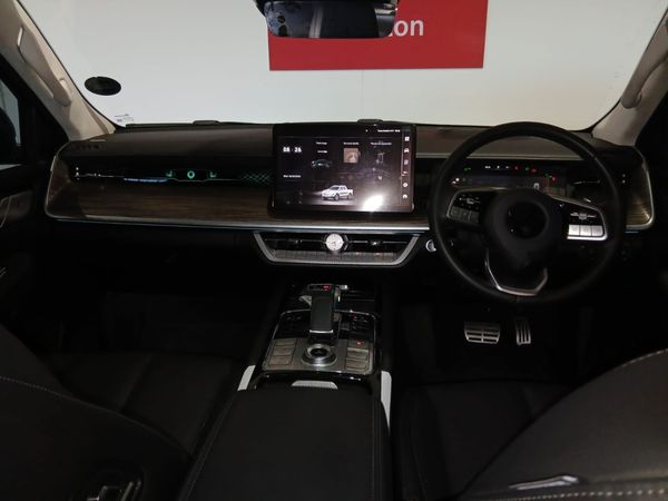 2025-GWM-P500-20T-HEV-Ultra-Luxury-4x4 image:25