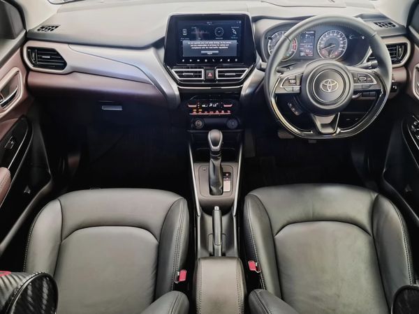 2025-Toyota-Starlet-Cross-15XR-Auto image:8