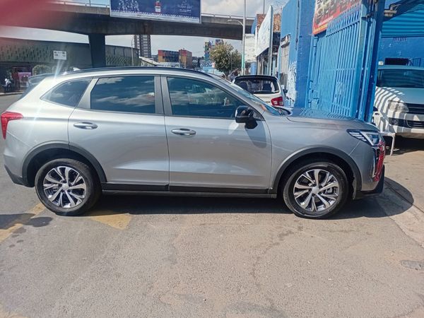 2025-Haval-Jolion-15T-Super-Luxury-Auto image:3
