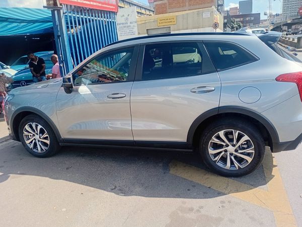 2025-Haval-Jolion-15T-Super-Luxury-Auto image:4