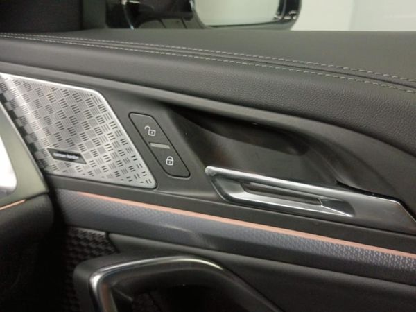 2025-BMW-X1-sDrive18i-M-Sport image:16