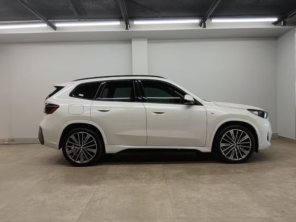 2025-BMW-X1-sDrive18i-M-Sport image:2