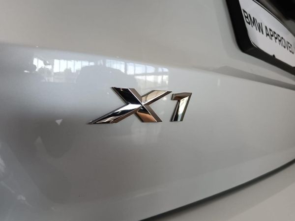 2025-BMW-X1-sDrive18i-M-Sport image:7