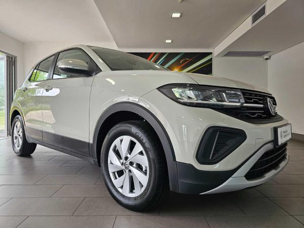 2025-Volkswagen-T-Cross-10-TSI-Auto image:4