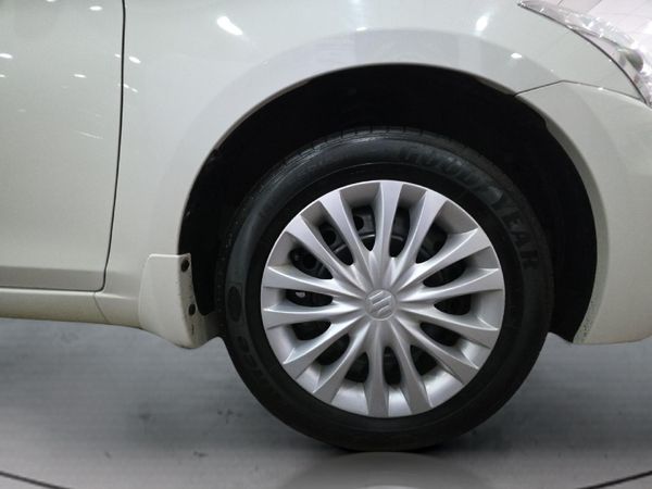 2024-Suzuki-Ciaz-15-GL image:10