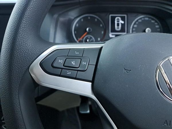 2024-Volkswagen-Polo-16-Classic-Auto image:15