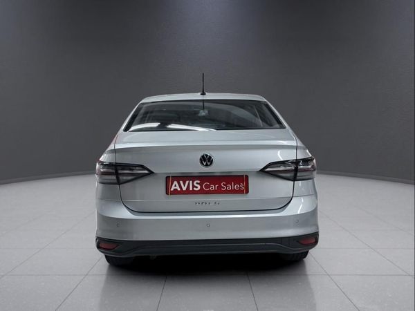 2024-Volkswagen-Polo-16-Classic-Auto image:5