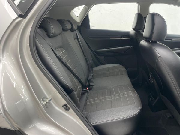 2025-Kia-Sonet-15-LX-Auto image:9