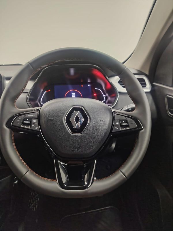 2026-Renault-Kiger-10T-Intens-Auto image:26