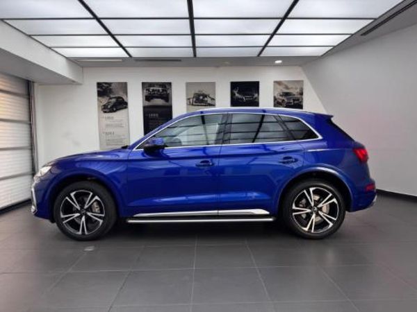 2022-Audi-Q5-40-TDI-quattro-S-Line-Auto image:1