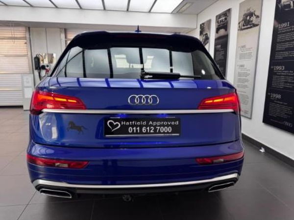 2022-Audi-Q5-40-TDI-quattro-S-Line-Auto image:3