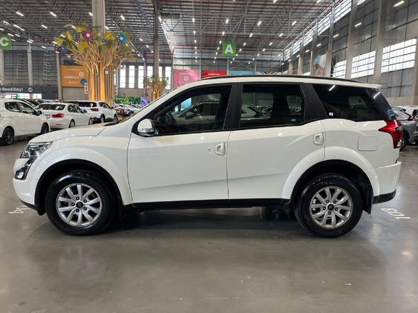 2022-Mahindra-XUV-500-22D-mHawk-7-seat-W8-Auto image:5