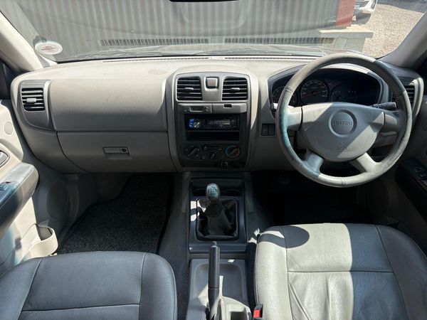 2007-Isuzu-KB-300-TDi-LX-Double-Cab image:10