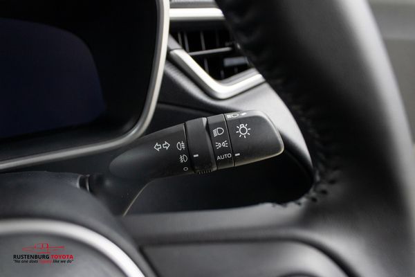 2026-Toyota-Corolla-Cross-18-XR-Hybrid image:12