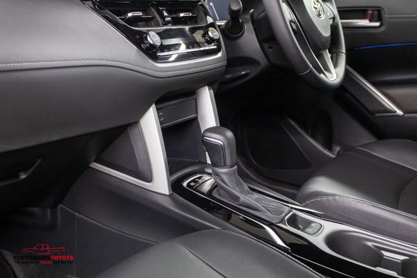 2026-Toyota-Corolla-Cross-18-XR-Hybrid image:13
