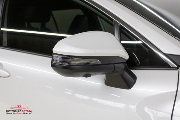2026-Toyota-Corolla-Cross-18-XR-Hybrid image:23