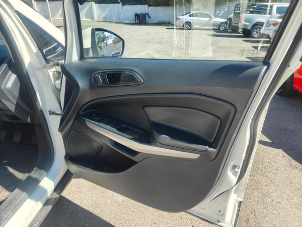 2019-Ford-EcoSport-15-TDCi-Ambiente image:7