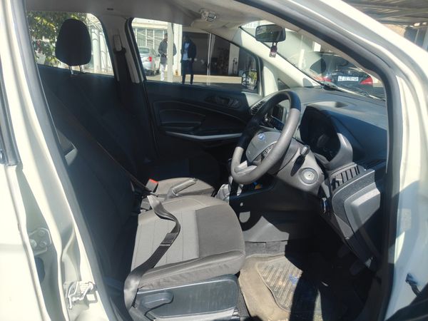 2019-Ford-EcoSport-15-TDCi-Ambiente image:8