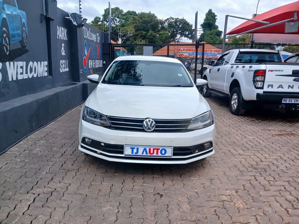 2015-Volkswagen-Jetta-GP-16-TDI-Comfortline-Auto image:1