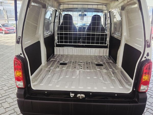 2026-Suzuki-Eeco-12-Panel-Van image:3