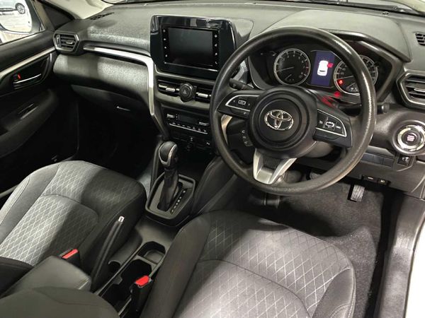 2025-Toyota-Urban-Cruiser-15-XR-Auto image:10