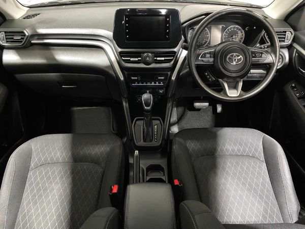 2025-Toyota-Urban-Cruiser-15-XR-Auto image:13