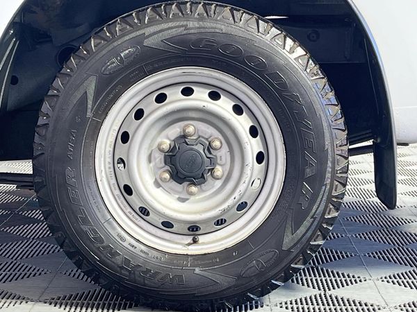 2019-Ford-Ranger-22-TDCi-Single-Cab image:4