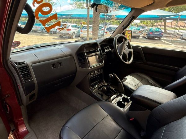 2003-Mitsubishi-Pajero-3200-DI-D-3-dr image:9