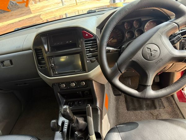 2003-Mitsubishi-Pajero-3200-DI-D-3-dr image:13
